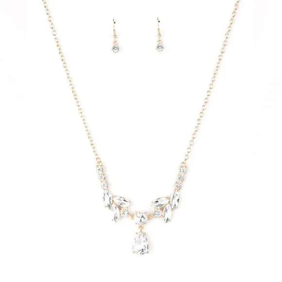 NEW Bundle of 2 Paparazzi gold necklaces - Picture 3 of 3